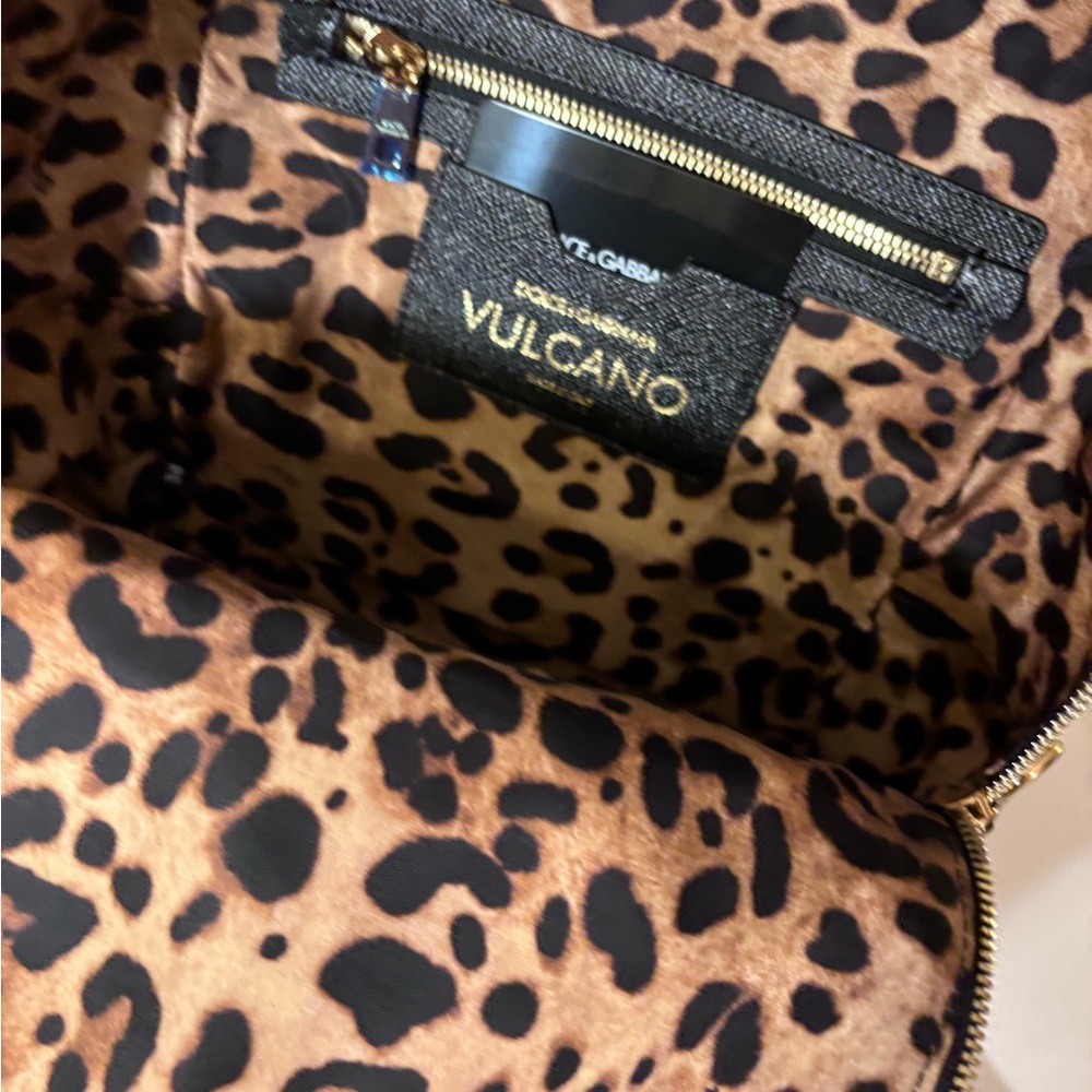 NWT $1700 Dolce & Gabbana Vulcano Women’s  Backpack 100% Authentic - Picture 14 of 17